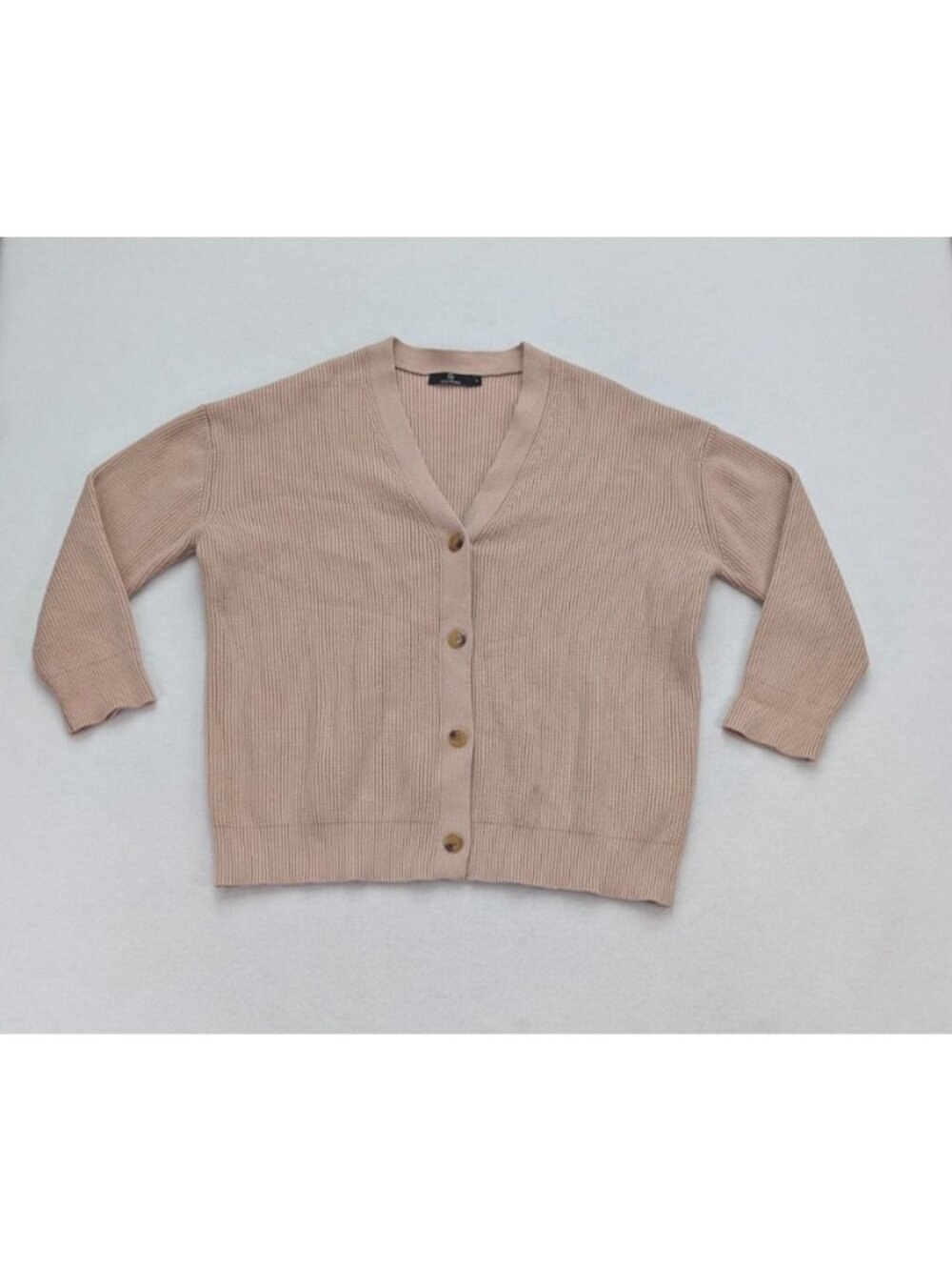 Lillusory Women's Cardigan Sweater Size S Beige V-Neck Long Sleeve